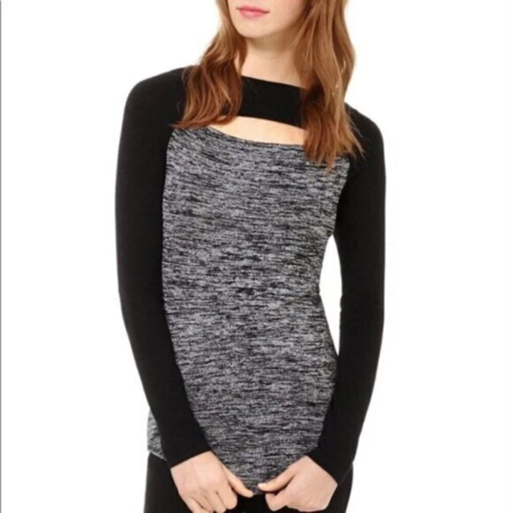 Aritzia Wilfred Free Ruby Top long sleeve black Cut Out heathered Size XS